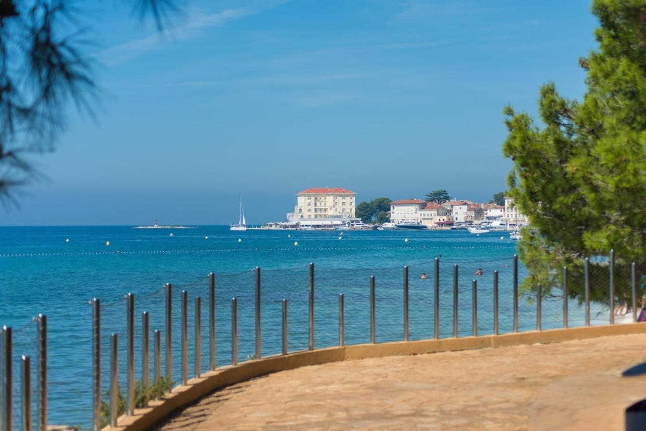 Spacious Three-Bedroom Villa Balun With Pool Porec Room photo